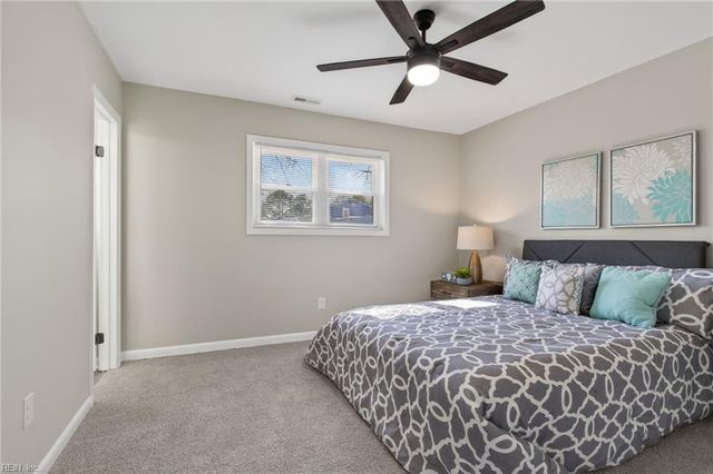 57 Tillerson DR, Newport News, VA 23602