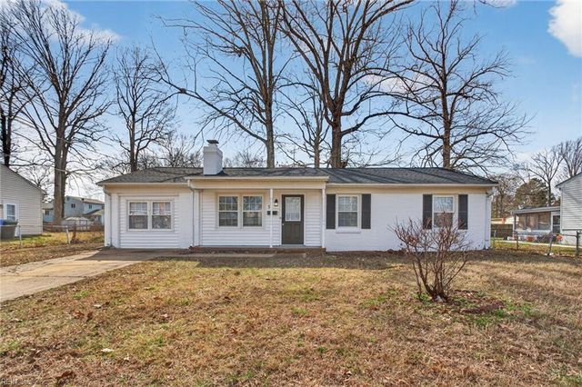 57 Tillerson DR, Newport News, VA 23602