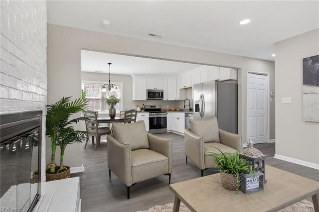 57 Tillerson DR, Newport News, VA 23602