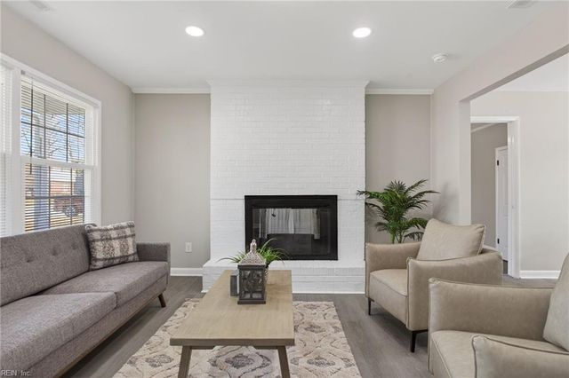 57 Tillerson DR, Newport News, VA 23602