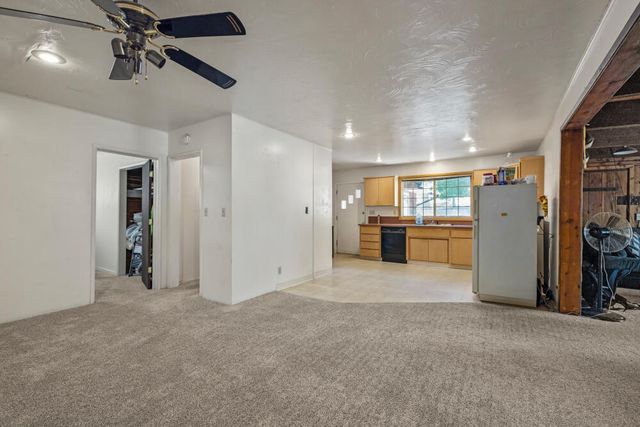 1400 Lakeshore Drive, Klamath Falls, OR 97601