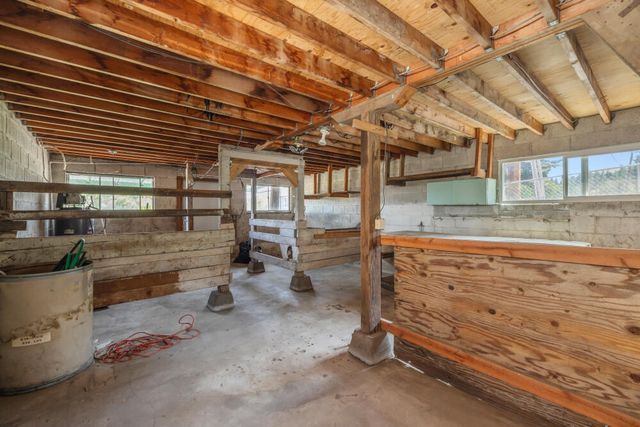 1400 Lakeshore Drive, Klamath Falls, OR 97601