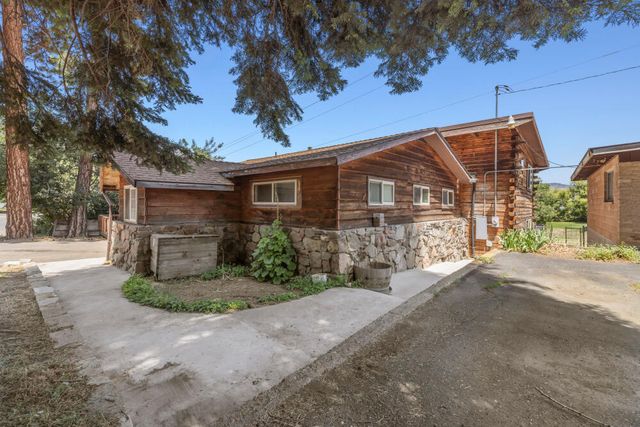 1400 Lakeshore Drive, Klamath Falls, OR 97601