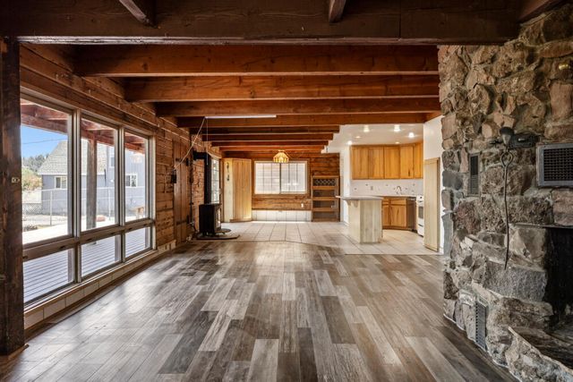 1400 Lakeshore Drive, Klamath Falls, OR 97601