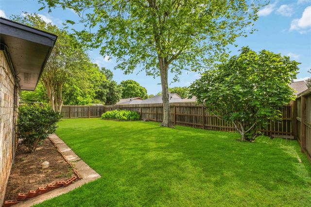 2543 Sage Brush Lane, Sugar Land, TX 77479