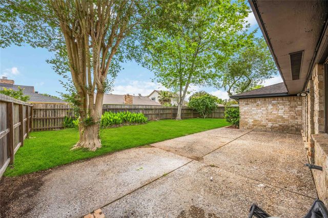 2543 Sage Brush Lane, Sugar Land, TX 77479