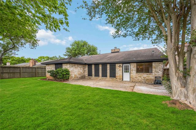 2543 Sage Brush Lane, Sugar Land, TX 77479