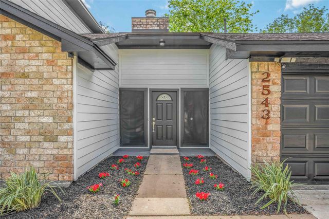 2543 Sage Brush Lane, Sugar Land, TX 77479
