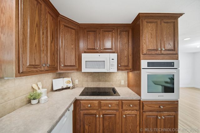 2607 S Florence Drive, Tulsa, OK 74114