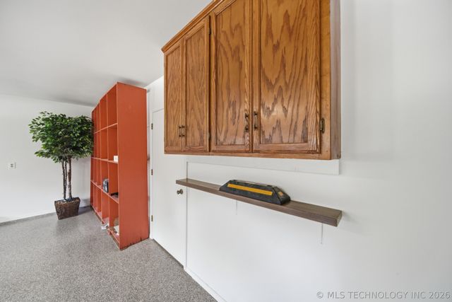 2607 S Florence Drive, Tulsa, OK 74114