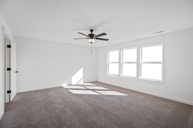 111 Rock Chimney Rd, Gallatin, TN 37066