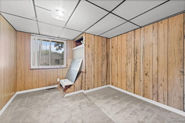 19227 Gudith Road, Trenton, MI 48183