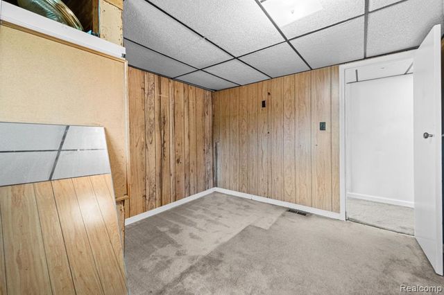 19227 Gudith Road, Trenton, MI 48183
