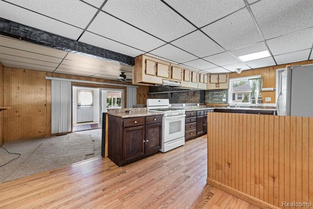 19227 Gudith Road, Trenton, MI 48183