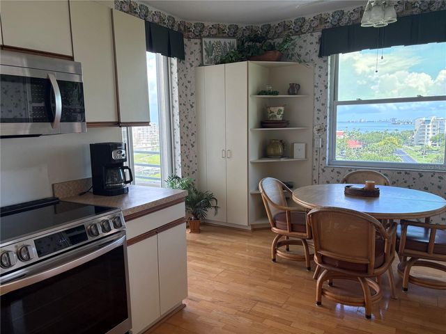 7974 SAILBOAT KEY BOULEVARD S 701, South Pasadena, FL 33707