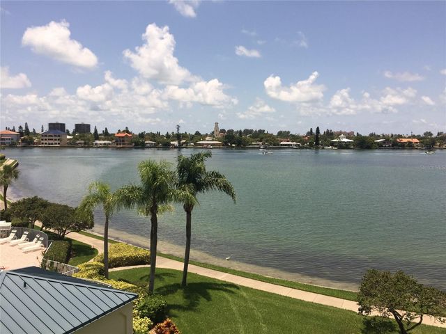 7974 SAILBOAT KEY BOULEVARD S 701, South Pasadena, FL 33707