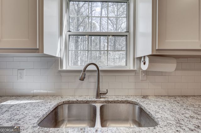 3502 Greystone Drive, Loganville, GA 30052