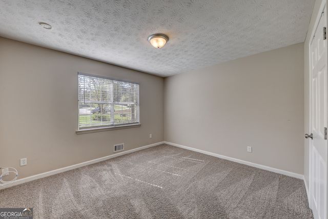 3502 Greystone Drive, Loganville, GA 30052