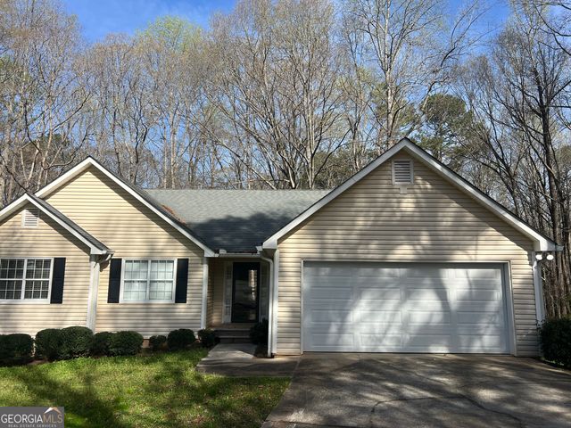 3502 Greystone Drive, Loganville, GA 30052