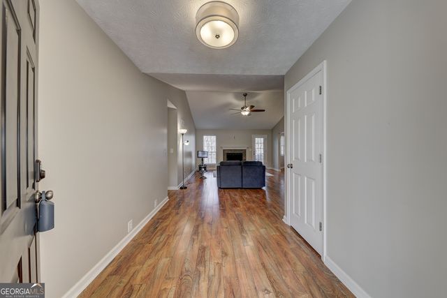 3502 Greystone Drive, Loganville, GA 30052