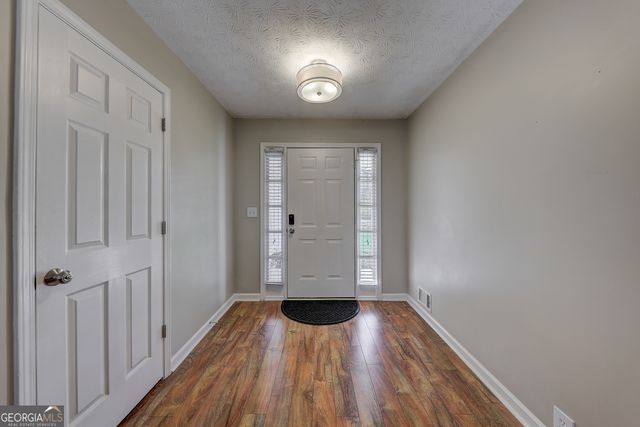 3502 Greystone Drive, Loganville, GA 30052