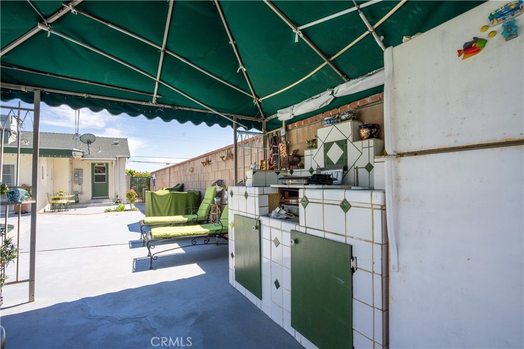 Image 24 of property listing at 12849 Montague, Pacoima, CA 91331