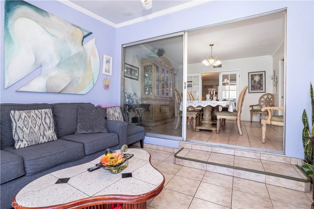 Image 7 of property listing at 12849 Montague, Pacoima, CA 91331