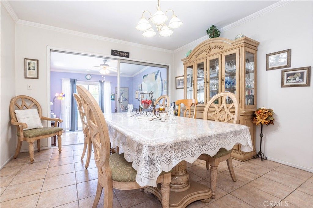 Image 9 of property listing at 12849 Montague, Pacoima, CA 91331