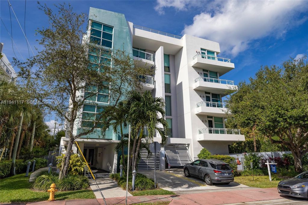 2020 Prairie Ave 202, Miami Beach, FL 33139