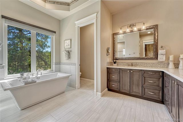 5732 Regal Oak Lane, Parker, CO 80134