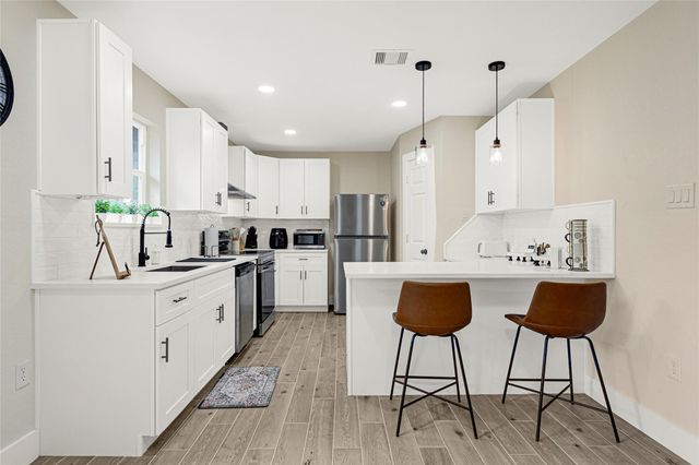 4802 Hickorygate Drive, Spring, TX 77373