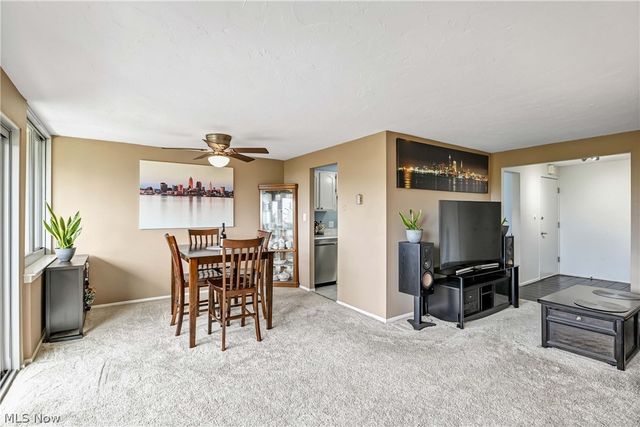 12900 Lake Avenue 809, Lakewood, OH 44107