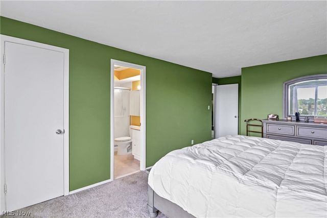 12900 Lake Avenue 809, Lakewood, OH 44107