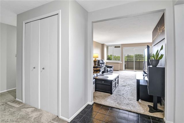 12900 Lake Avenue 809, Lakewood, OH 44107
