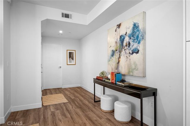 11490 Cumpston Street, North Hollywood, CA 91601