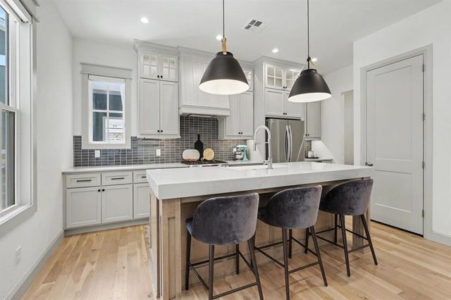 4301 NE 125 Court, Edmond, OK 73013