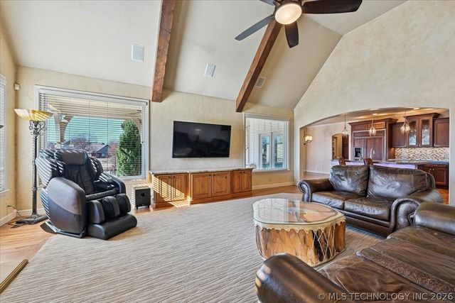 304 E 123rd Court S, Jenks, OK 74037