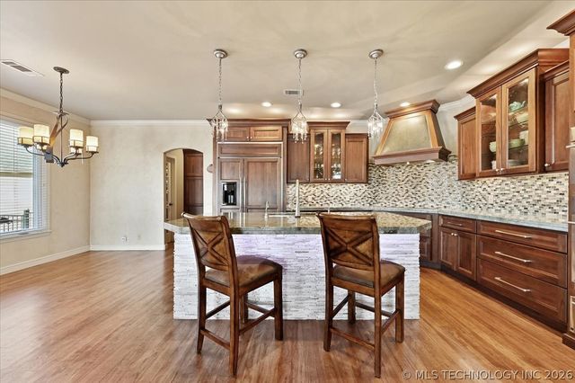 304 E 123rd Court S, Jenks, OK 74037