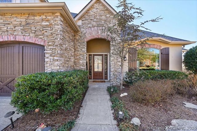 304 E 123rd Court S, Jenks, OK 74037