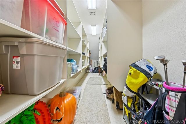 304 E 123rd Court S, Jenks, OK 74037