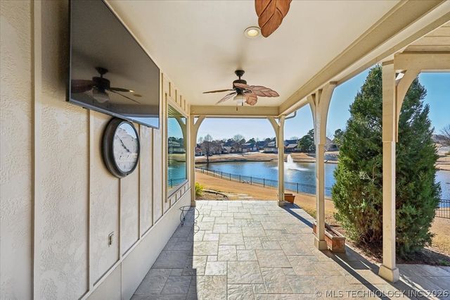 304 E 123rd Court S, Jenks, OK 74037