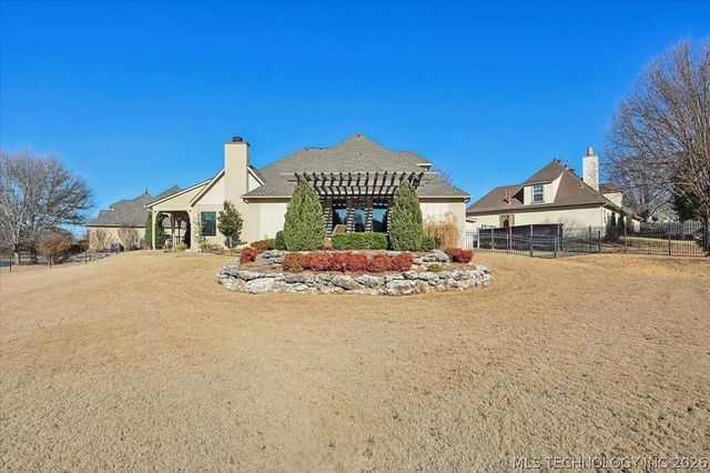 304 E 123rd Court S, Jenks, OK 74037