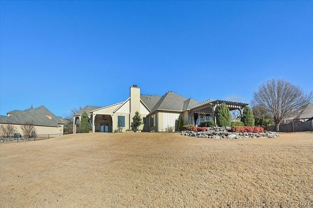 304 E 123rd Court S, Jenks, OK 74037