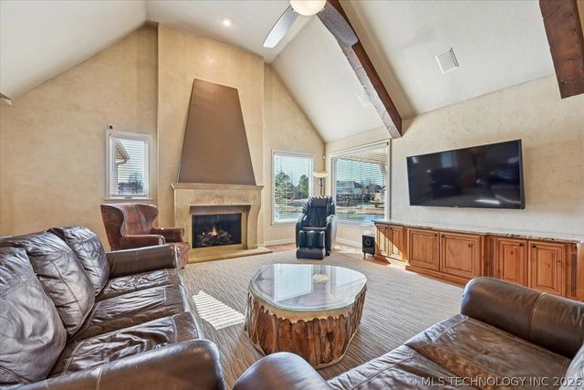 304 E 123rd Court S, Jenks, OK 74037