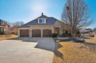 304 E 123rd Court S, Jenks, OK 74037