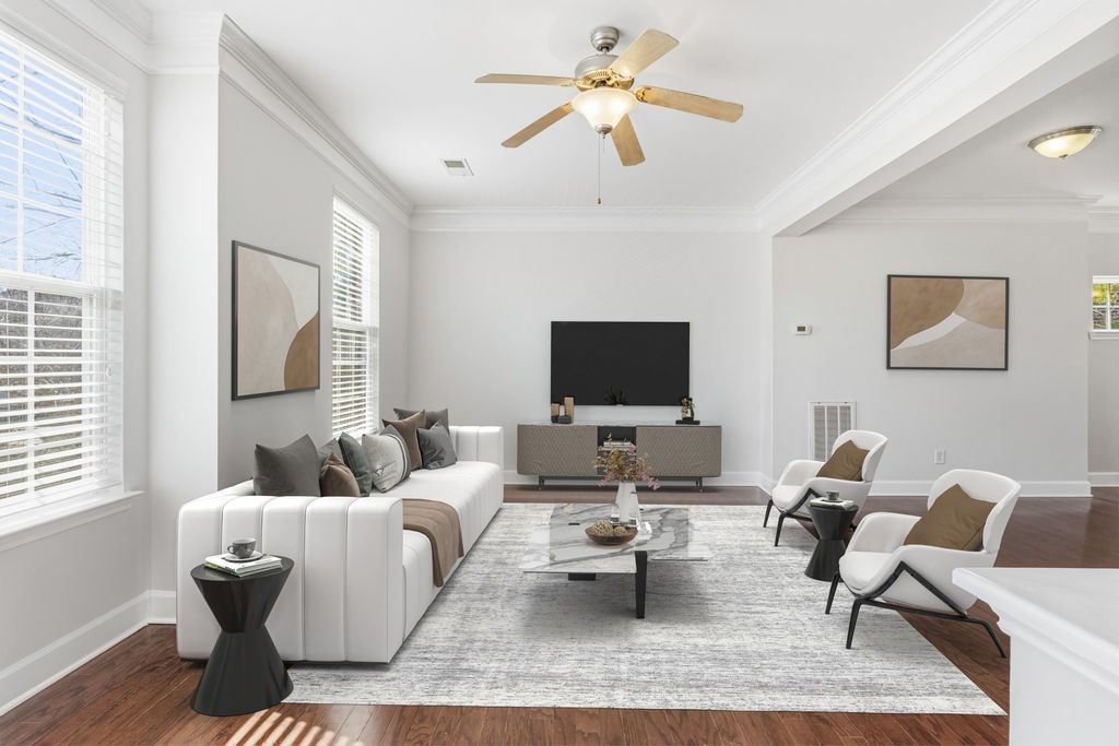 7513 Lords Chapel Dr, Nashville, TN 37211