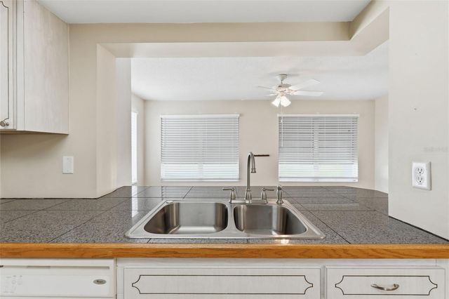 9501 45TH WAY N, Pinellas Park, FL 33782