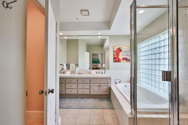 229 Orange 3, Coronado, CA 92118