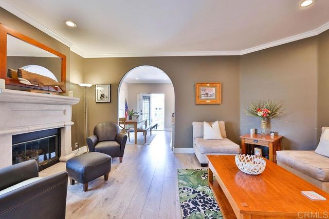 229 Orange 3, Coronado, CA 92118