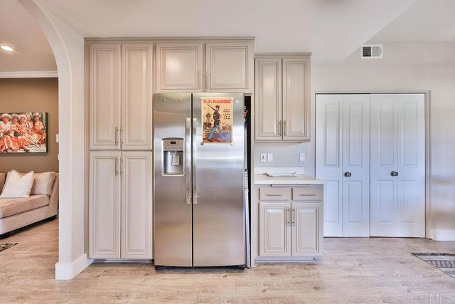 229 Orange 3, Coronado, CA 92118